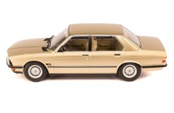 BMW 520i (E28) 1987 Metallic Gold