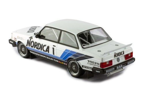 VOLVO 240 Turbo #1 J.Cecotto - A.Olofsson ETCC Brünn 1986