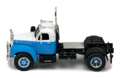 Mack B 61 1953 Blue and White