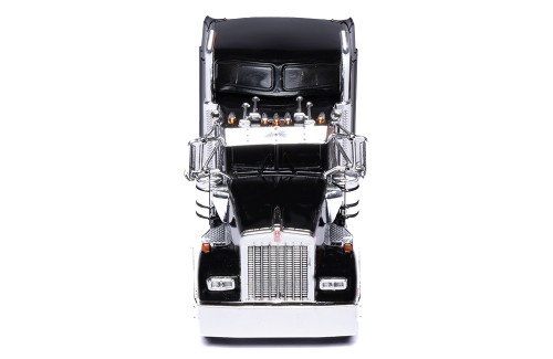 KENWORTH W900 1990 White with Flag (with big sleeper) - Black KENWORTH W900 1990 White with Flag (with big sleeper) - Black