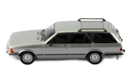 FORD GRANADA MK II Turnier 2.8i Ghia 1982 Metallic Silver