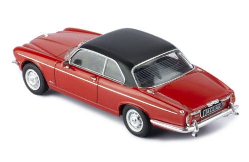 JAGUAR XJ12C (Coupe) 1976 Red with Black roof 