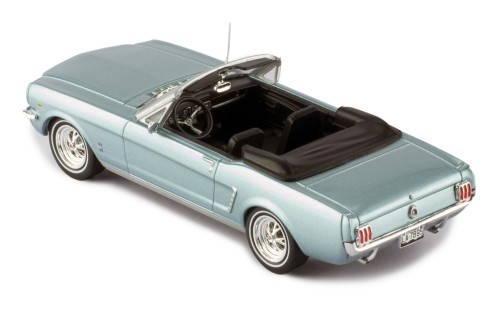 FORD MUSTANG Convertible 1965 Light blue