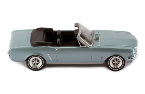 FORD MUSTANG Convertible 1965 Light blue