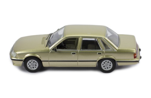 OPEL SENATOR A2 1983 Metallic Champagne