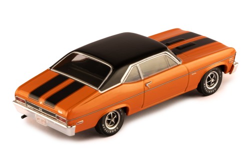 CHEVROLET NOVA SS 1971 Orange and Black