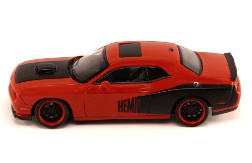 DODGE CHALLENGER SRT8 2009 Red