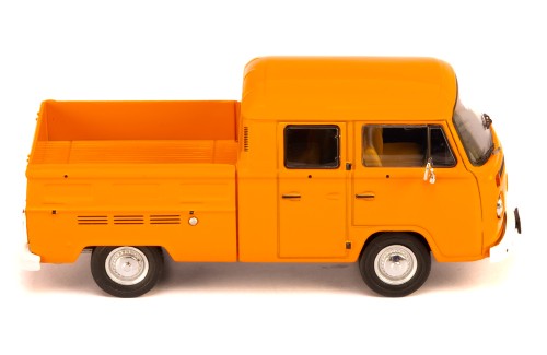 VOLKSWAGEN T2b Double Cabin - pick up 1982 Orange