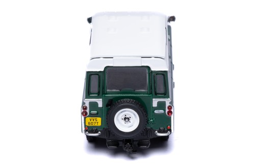 LAND ROVER Series III 109 Station Wagon 4х4 1978 Green