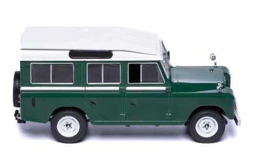 LAND ROVER Series III 109 Station Wagon 4х4 1978 Green