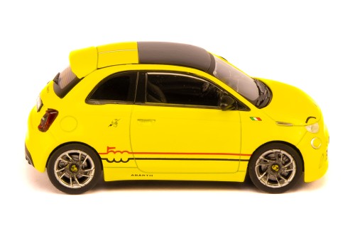 FIAT Abarth 500e 2024 Yellow