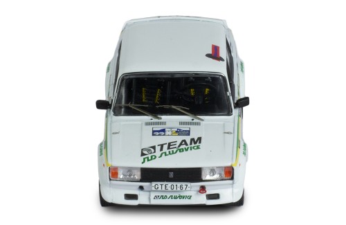 LADA 2105 VFTS #8 V.Blahna - P.Schovanek  Rallye Valašskaá Zima 1986