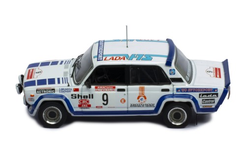 LADA 2105 VFTS #9 S.Brundza - S.Dadvani Rally New Zealand 1985