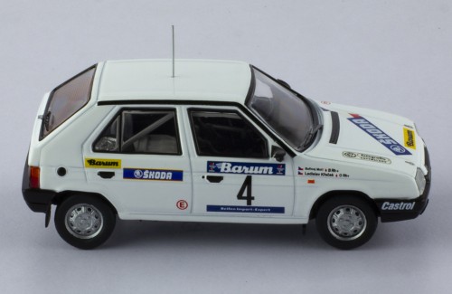 ŠKODA FAVORIT 136L #4 L.Křeček - B.Motl Rallye Valašská Zima 1989