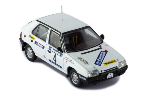 ŠKODA FAVORIT 136L #4 L.Křeček - B.Motl Rallye Valašská Zima 1989