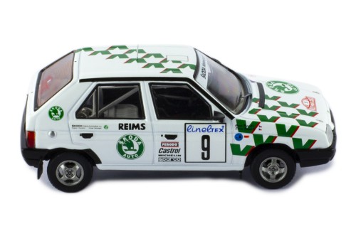ŠKODA FAVORIT 136L #9 P.Sibera - P.Gross Rallye Monte-Carlo 1993