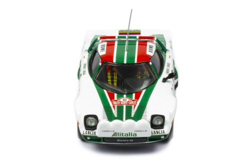Lancia Stratos HF #10 S. Munari-S. Maiga Winner Rallye Monte Carlo 1976 with Figurines