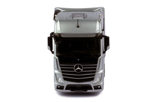 MERCEDES-BENZ Actros MP4  Silver