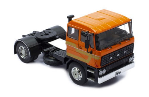 DAF 2800 1975 Orange