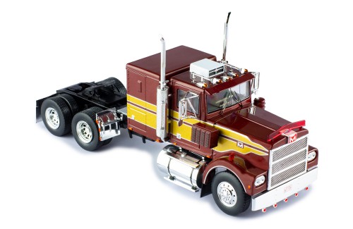 MARMON CHDT 1980 Metallic Red 