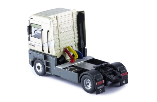 RENAULT Magnum AE 520 Ti 1994 Metallic Beige