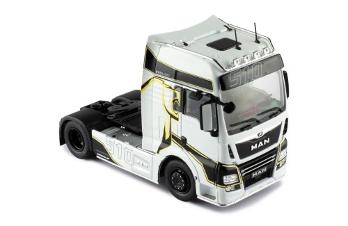 MAN TGX XXL D38 White