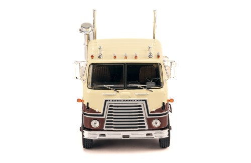 INTERNATIONAL Transtar COE 1965 Beige