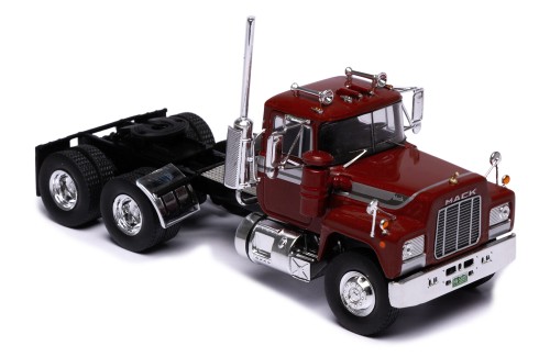 MACK R-Series 1966 Metallic Red