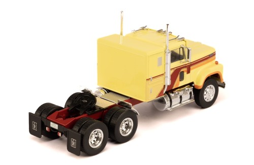 INTERNATIONAL TRANSTAR 4300 1980 Beige