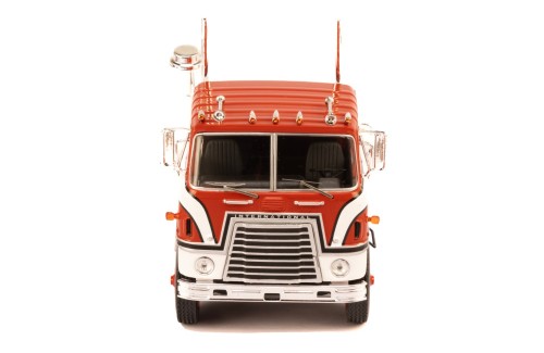 INTERNATIONAL Transtar COE 1965 Red