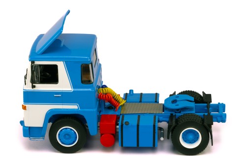 SCANIA LBT 141 1976 (with roof spoiler) Blue and White 