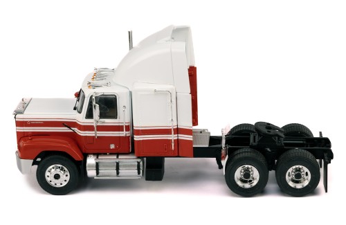 GMC General SBFA 1988 Red and White