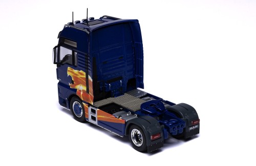 MAN TGX XXL D38 Blue