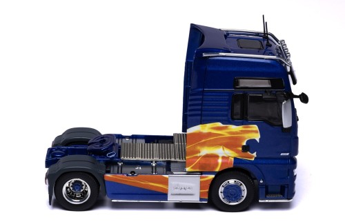 MAN TGX XXL D38 Blue