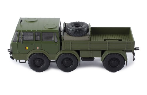 TATRA - 813 NVA 6x6 Truck Cassonato Double Cabine 3-Assi 1968 Military Green