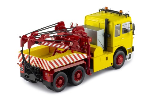MAN F8 26.281 Tow Truck - Yellow