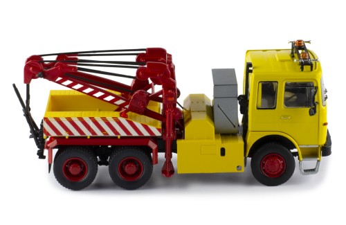 MAN F8 26.281 Tow Truck - Yellow