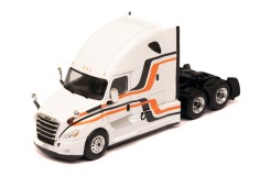 FREIGHTLINER Cascadia 2018 White 