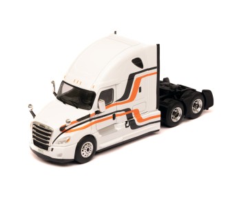 FREIGHTLINER Cascadia 2018 White 