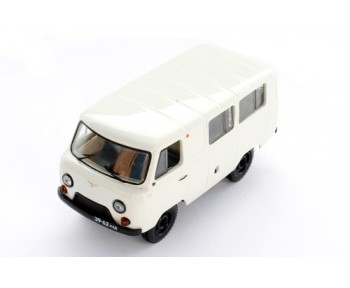 UAZ 452 Minibus (39625) - Light Grey - 1980