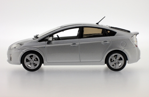TOYOTA Prius II - 2009