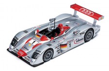  Audi R8 #2 Audi Sport L. Aiello - R. Capello - C. Pescatori 2nd Le Mans 2001