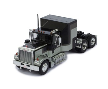 GMC General 1980 Black and Silver