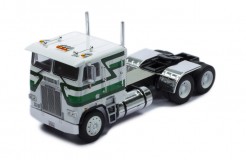 FREIGHTLINER FLA - 1993 White with stripes