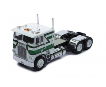 FREIGHTLINER FLA - 1993 White with stripes