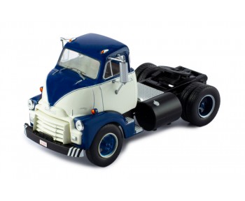 GMC 950 COE 1954 White and Blue