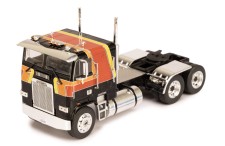 Freightliner FLA - 1993 Black and Orange