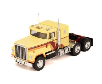 INTERNATIONAL TRANSTAR 4300 1980 Beige