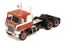 INTERNATIONAL Transtar COE 1965 Red